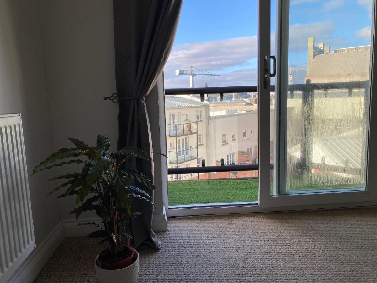 Ferry Rd By Westcountry Sa Apartment Plymouth Exterior foto